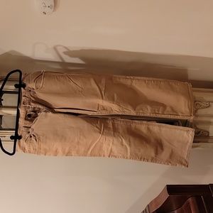 Arizona Khacki Pants with Deep Front Pockets Straight Leg Cut Size 31 x 30